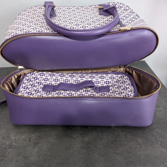 NWOT IMAN Purple Pattern Shoulder Bag w/bottom storage - Picture 2 of 4